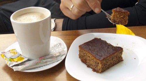 Kaffe (ikke "kaffe") og kake (ikke "kake")