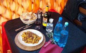 Primo: Tagliatelle con cinghiale